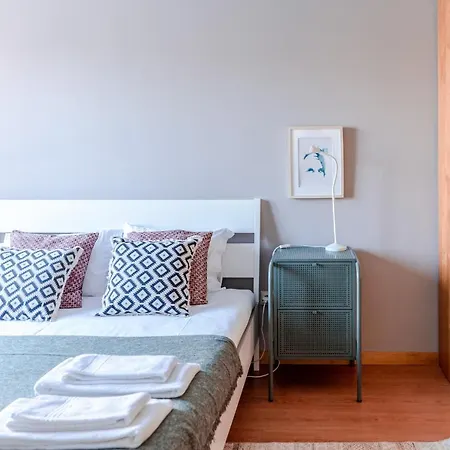 Modern Studio In The Heart Of Lapa Porto Exterior photo